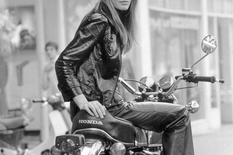 10 Style Lessons To Take From Françoise Hardy For The Season Ahead ...
