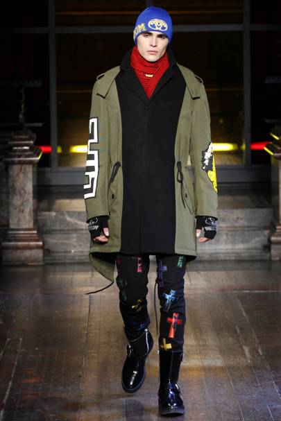 Moschino Autumn/Winter 2016 Menswear | British Vogue