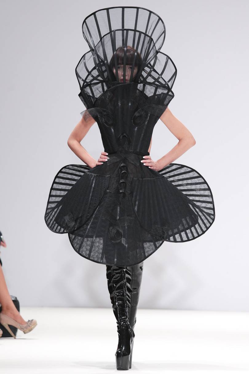 Pam Hogg Spring/Summer 2013 Ready-To-Wear | British Vogue