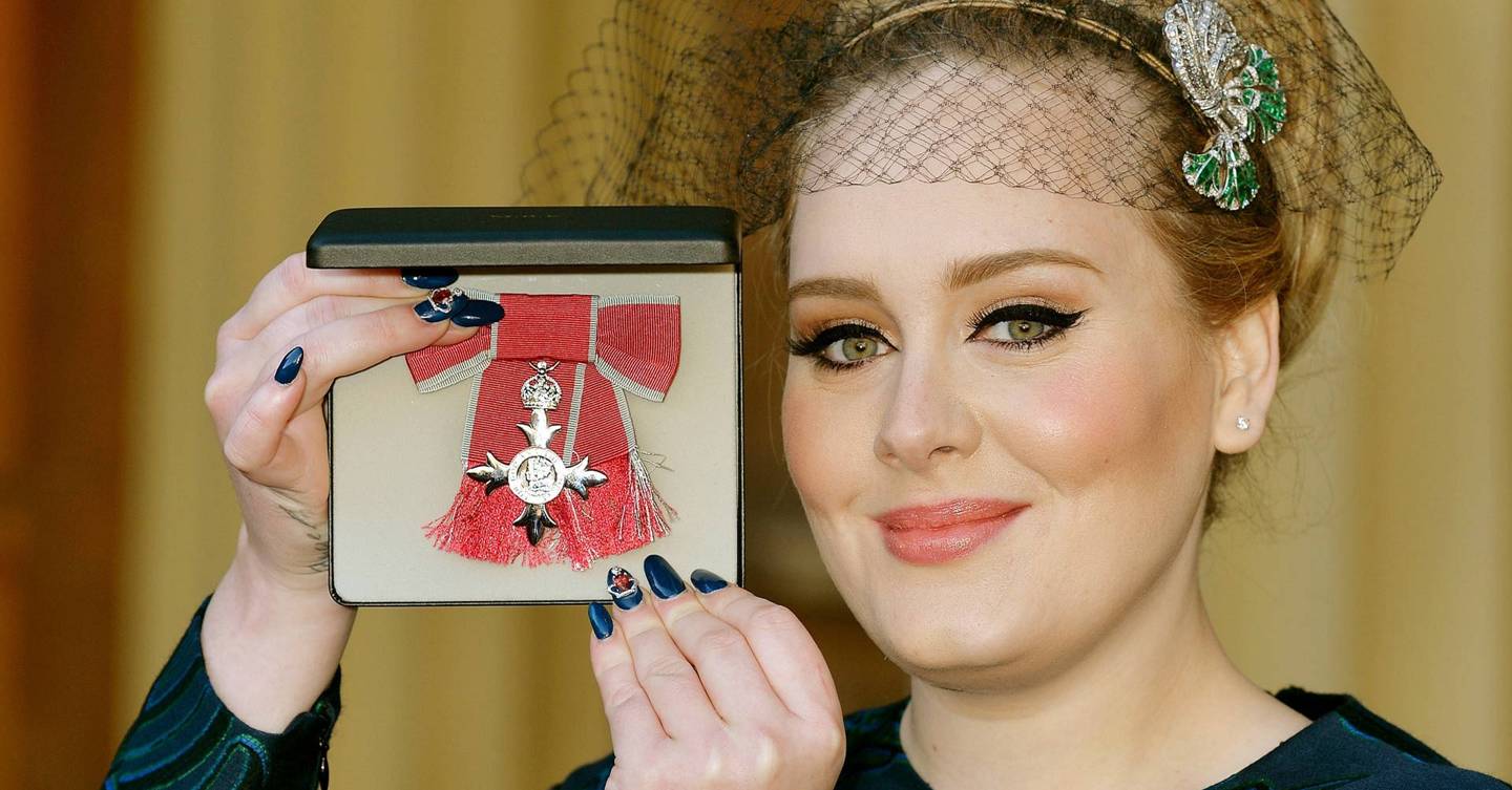 How to Recreate Adele's Signature Eyeliner - Vogue.co.uk
