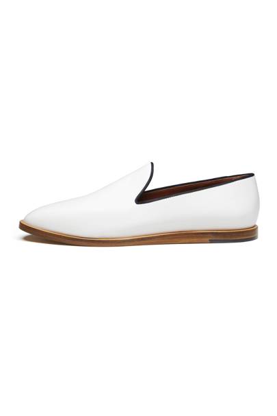 flat shoes local brand