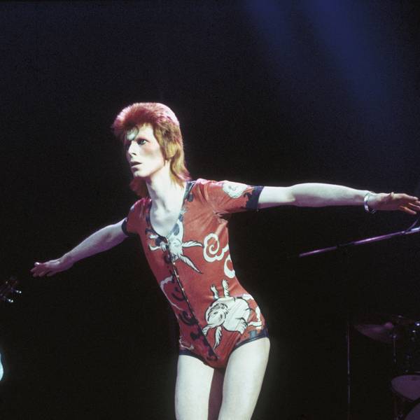 Fashion Androgyny Icons: From Annie Lennox to Prince and David Bowie ...