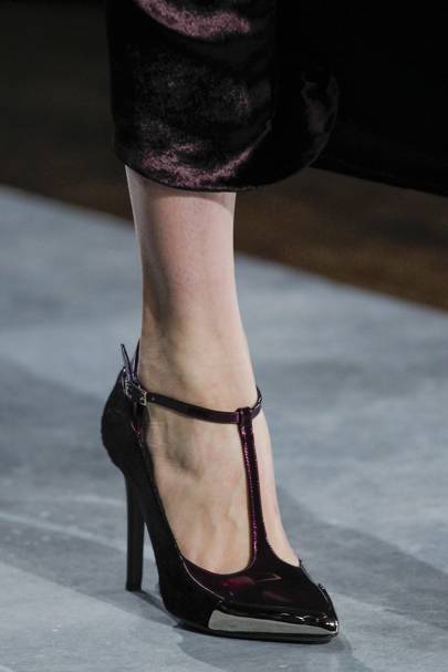 too small heels