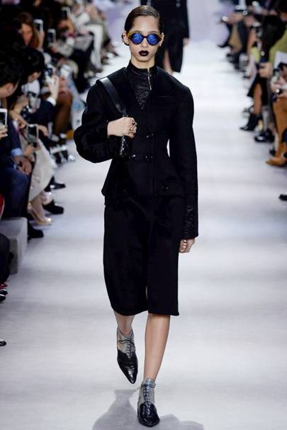 Christian Dior Autumn/Winter 2016 Ready-To-Wear | British Vogue