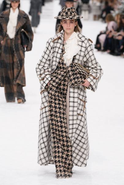 Chanel Autumn/Winter 2019 Ready-To-Wear show report | British Vogue