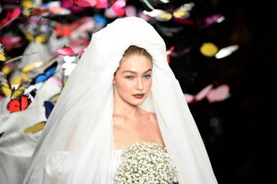 Gigi Hadid Had A Disney Bridal Moment In Moschino Gown Carried Adver