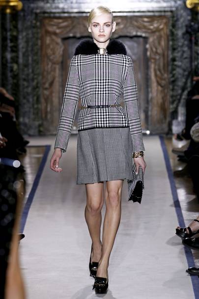 Yves Saint Laurent Autumn/Winter 2011 Ready-To-Wear | British Vogue