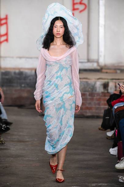 Fashion East - Yuhan Wang Spring/Summer 2019 Ready-To-Wear show report ...