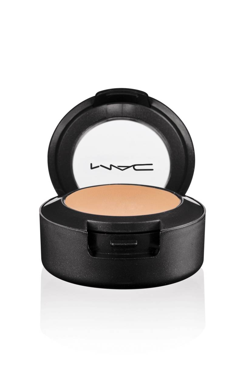 mac concealer and corrector duo