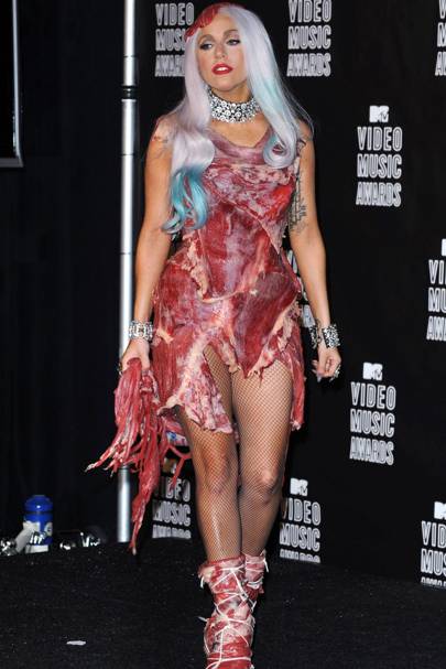 Mtv Vma Awards 2010 Lady Gaga Meat Dress British Vogue 0034