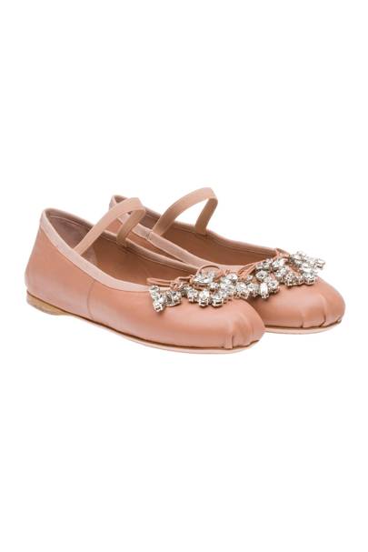 high end flat shoes