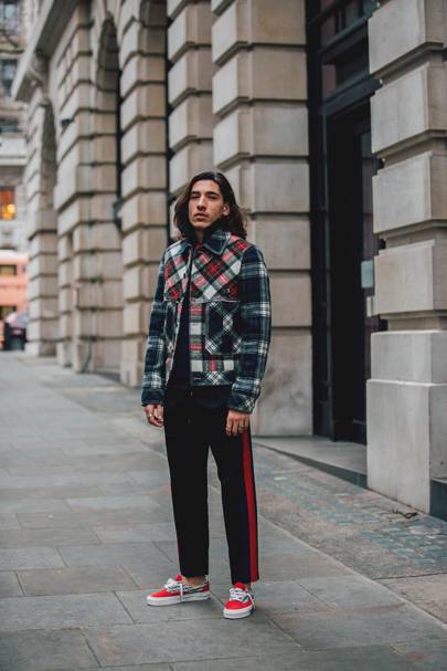 Héctor Bellerín, Spain