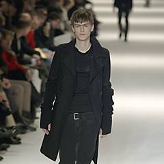 Dior Homme Autumn/Winter 2004 Menswear Collection | British Vogue