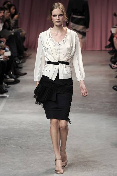 Nina Ricci Spring/Summer 2011 Ready-To-Wear show report | British Vogue