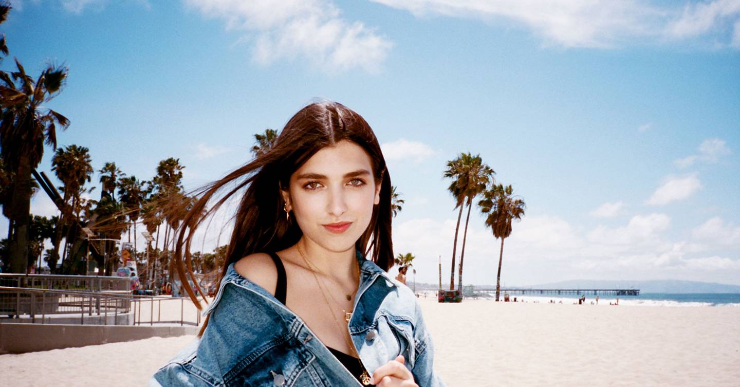 Rina Lipa, Dua Lipa's Little Sister, Is Stepping Into The ... - 1440 x 753 jpeg 104kB