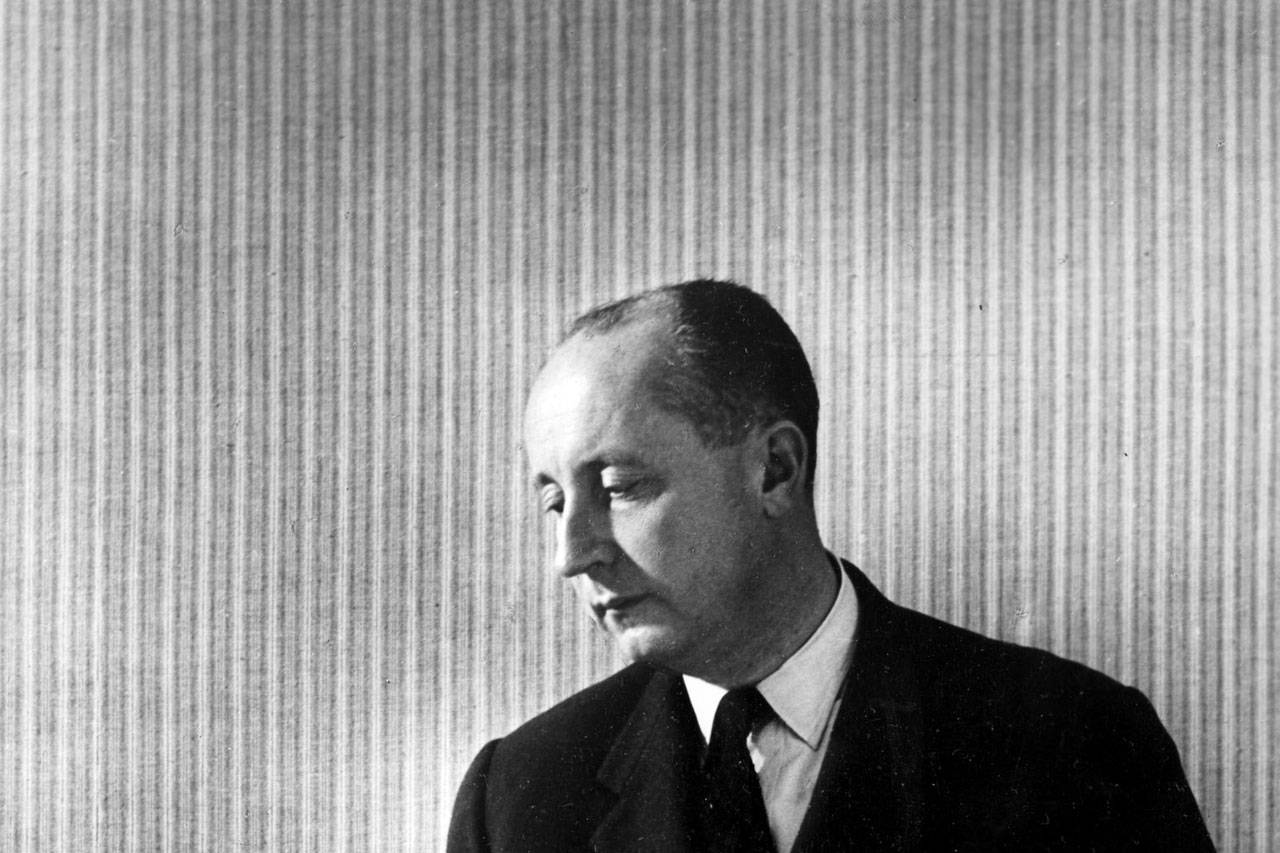 Christian Dior Biography, Quotes & Facts | British Vogue