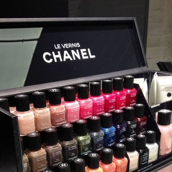 Chanel Covent Garden Nail Bar, Makeovers, Flower Stall British Vogue