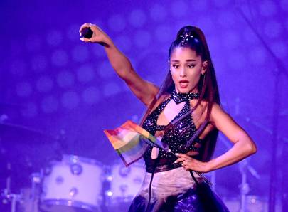ariana grande takes the crown from selena gomez as the most followed woman on instagram - the artist with the most number of followers in instagram