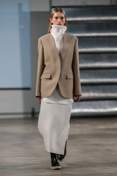 The Row Autumn Winter 2019 Ready To Wear Show Report British Vogue