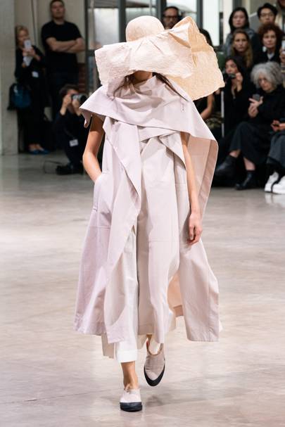 Issey Miyake Spring/Summer 2020 Ready-To-Wear show report | British Vogue