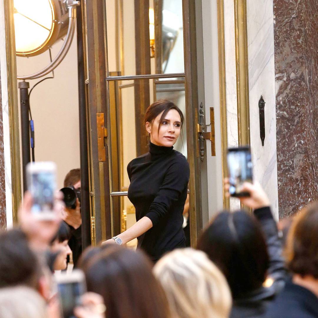 Image: 5 Things To Know About Victoria Beckham's 10th Anniversary LFW Show
