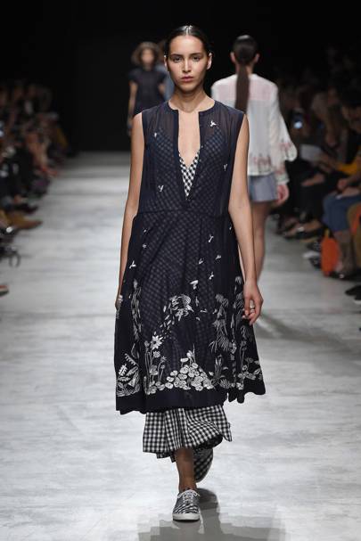 #SuzyPFW Empowering Handwork: Alexander McQueen And Rahul Mishra ...