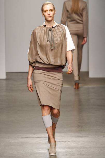 Vpl By Victoria Bartlett Autumn/Winter 2012 Ready-To-Wear show report ...