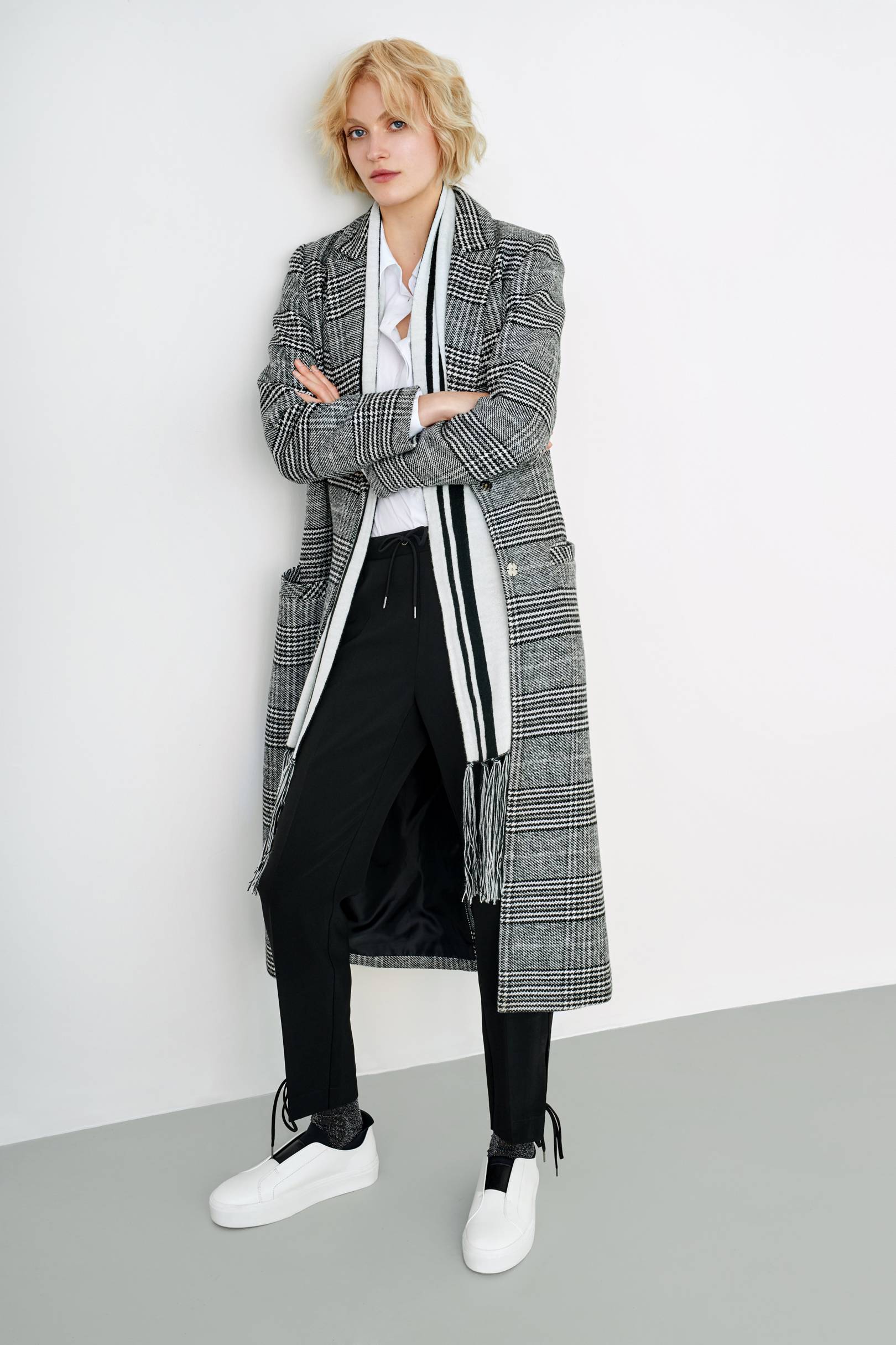 To acquire Woman yfl reserved spring summer lookbook pictures trends Buy Woman yfl reserved spring summer lookbook picture trends