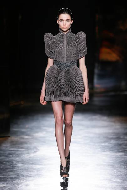 Iris Van Herpen AutumnWinter 2016 Iris Van Herpen AutumnWinter 2016
