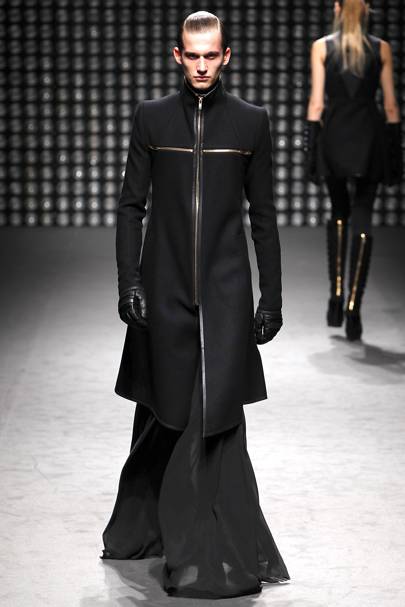 Gareth Pugh Autumn/Winter 2011 Ready-To-Wear show report | British Vogue