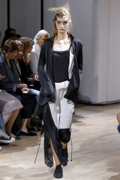 Yohji Yamamoto Spring/Summer 2015 Ready-To-Wear show report | British Vogue