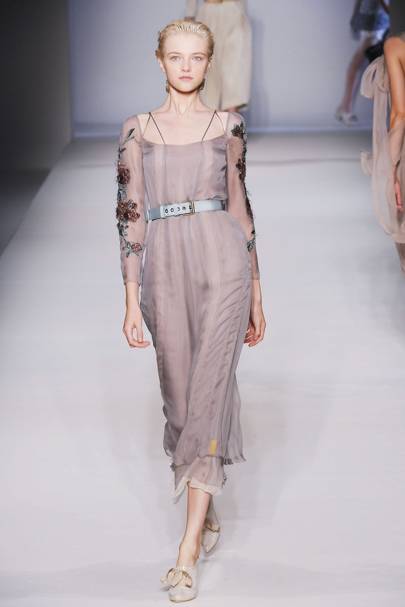 Alberta Ferretti Spring/Summer 2010 Ready-To-Wear | British Vogue