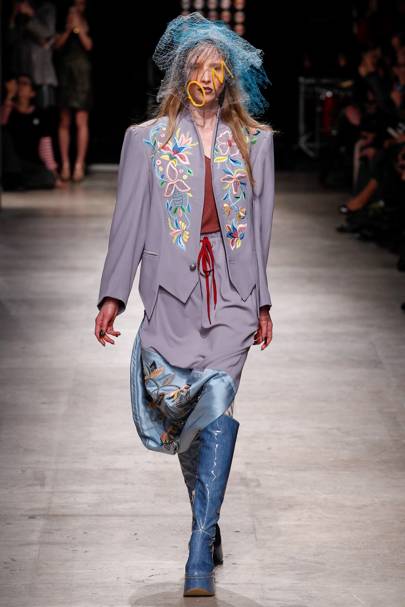 Vivienne Westwood Autumn/Winter 2016 Ready-To-Wear | British Vogue