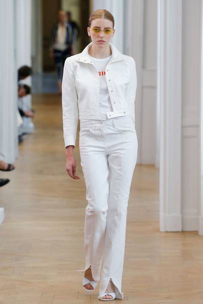 denim and white winter outfits