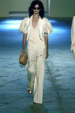 Chloe Spring/Summer 2002 Ready-To-Wear Collection | British Vogue