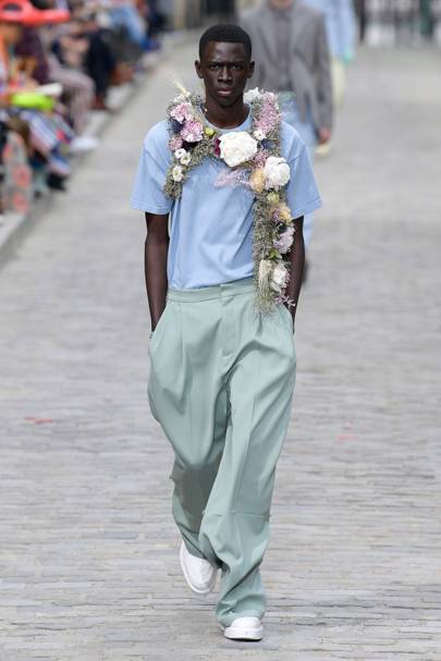 Timothée Chalamet&#39;s Louis Vuitton Harness Now Comes Made Of Flowers | British Vogue