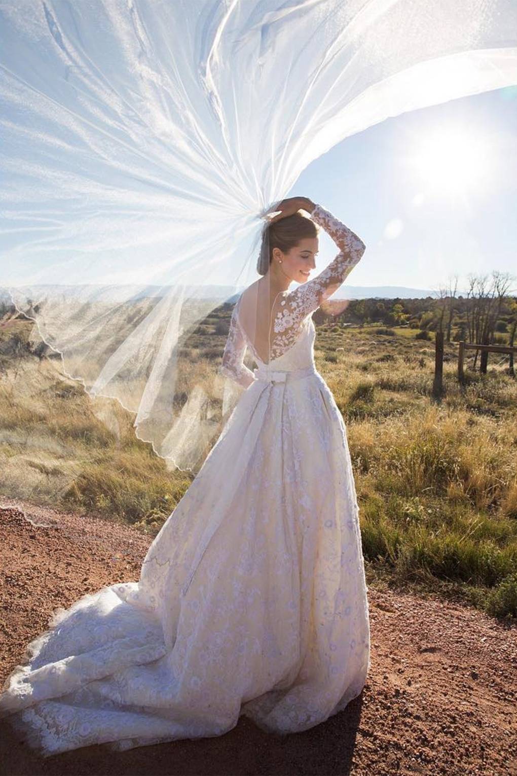 Allison Williams S Wedding Dress Marnie As A Bride British Vogue