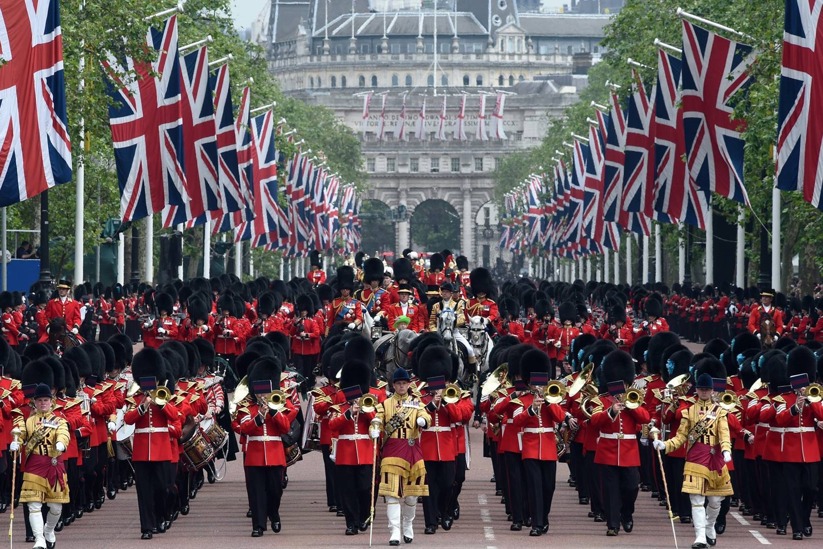 The Queen's 90th Birthday Celebrations Picture Gallery | British Vogue