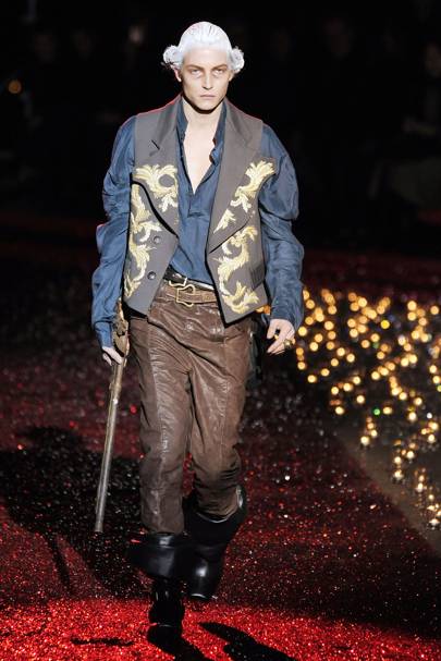 John Galliano Autumn/Winter 2009 Menswear show report | British Vogue