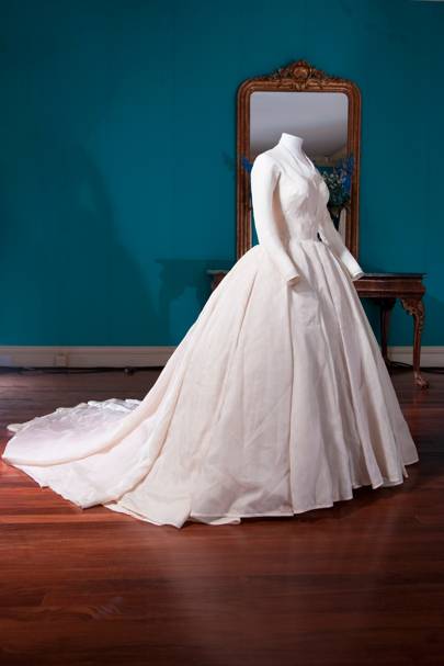 Royal Wedding Dresses From History Queen Victoria Princess Princess Margaret Married