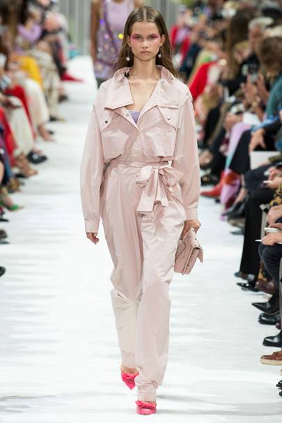 Valentino Spring-Summer 2018 via Paris Fashion Week – Classy and ...