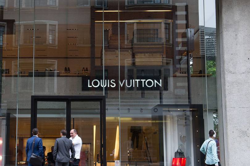 Louis Vuitton Sloane Street Store Robbed | British Vogue