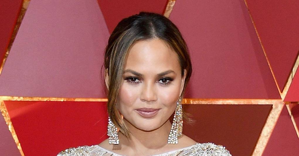 Chrissy Teigen Postnatal Depression | British Vogue