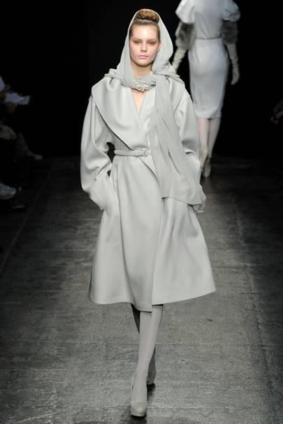 Donna Karan Collection Autumn/Winter 2011 Ready-To-Wear show report ...